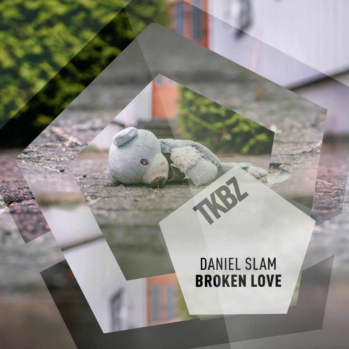 Daniel Slam – Broken Love